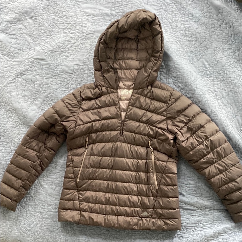 Mountain Hardwear Puffer Jacket